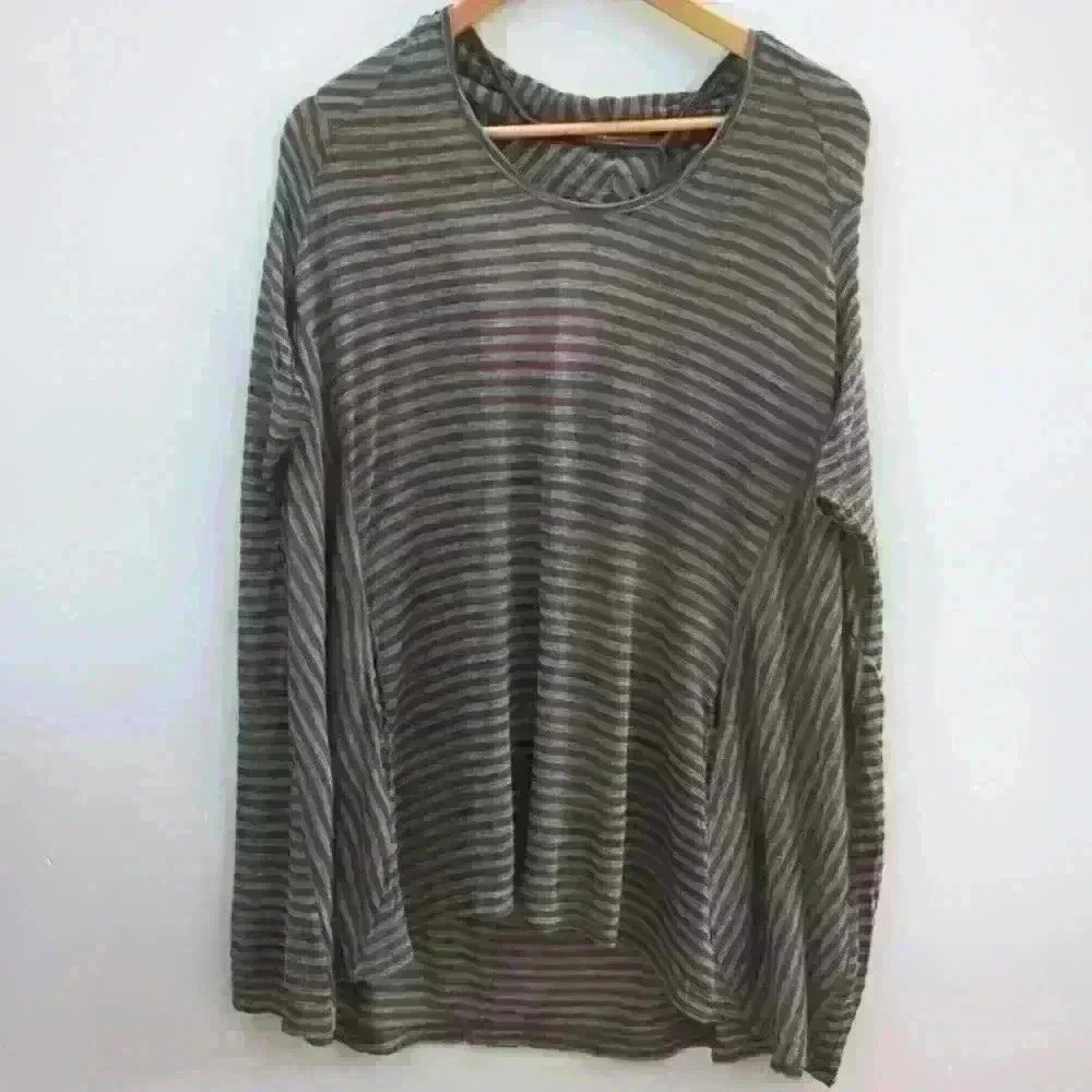 UNIQ | Brown/Grey Women's Striped Oversized Distressed Poncho Style Shi…
